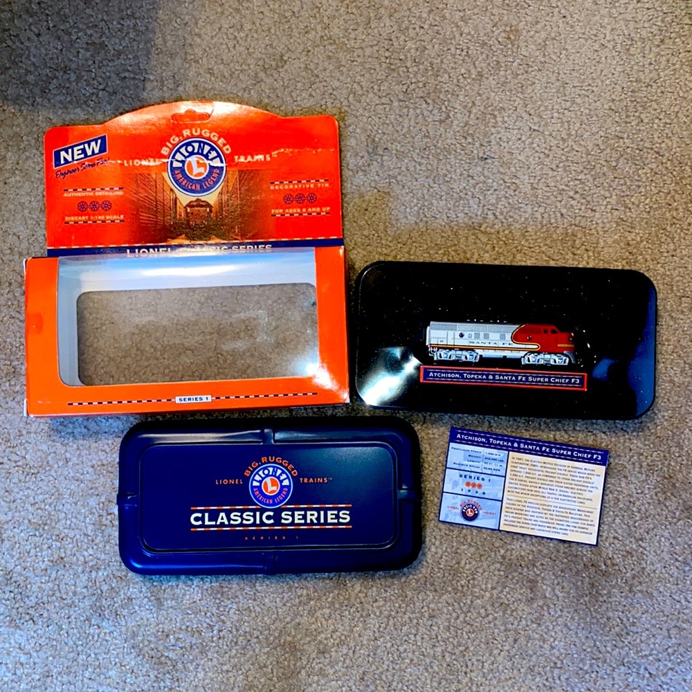 Lionel Trains Diecast Series 2 Train Engine in a Collectors Tin